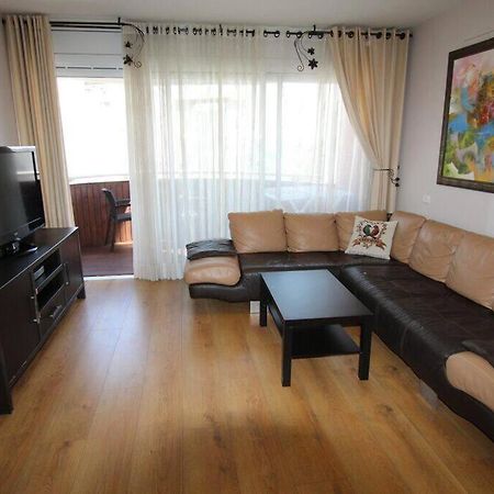 Royal Apartments , Blvd Nitza 8 Netanya Exteriör bild